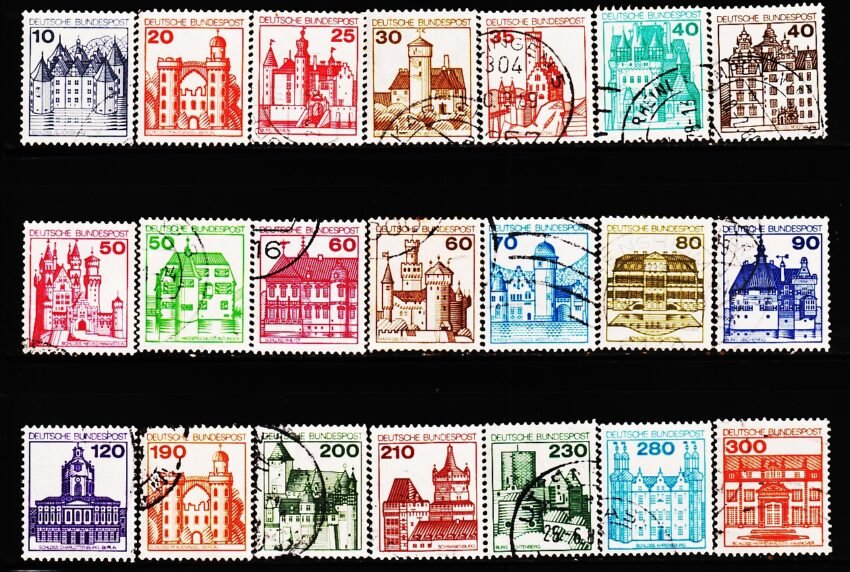 GERMANY 1977-82 PALACES AND CASTLES 21V SET USED STAMPS